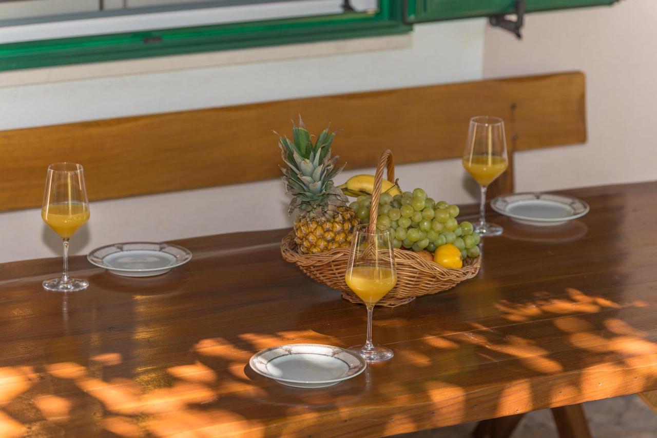 Holiday Home Frane Slivno  ภายนอก รูปภาพ